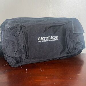 Gatorade Black Fanny Pack with Adjustable Strap and Zip-Up Closure